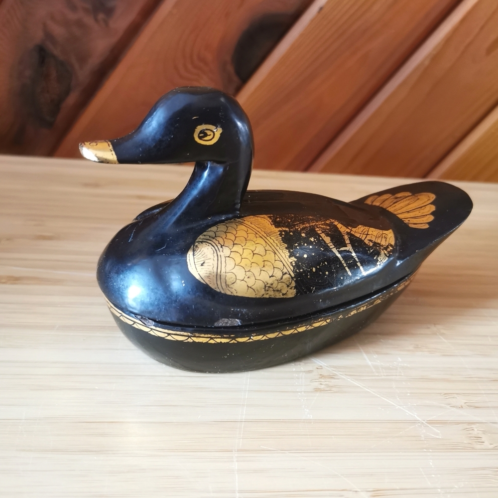 Vintage Black Lacquered Hand-Painted Duck Trinket Box